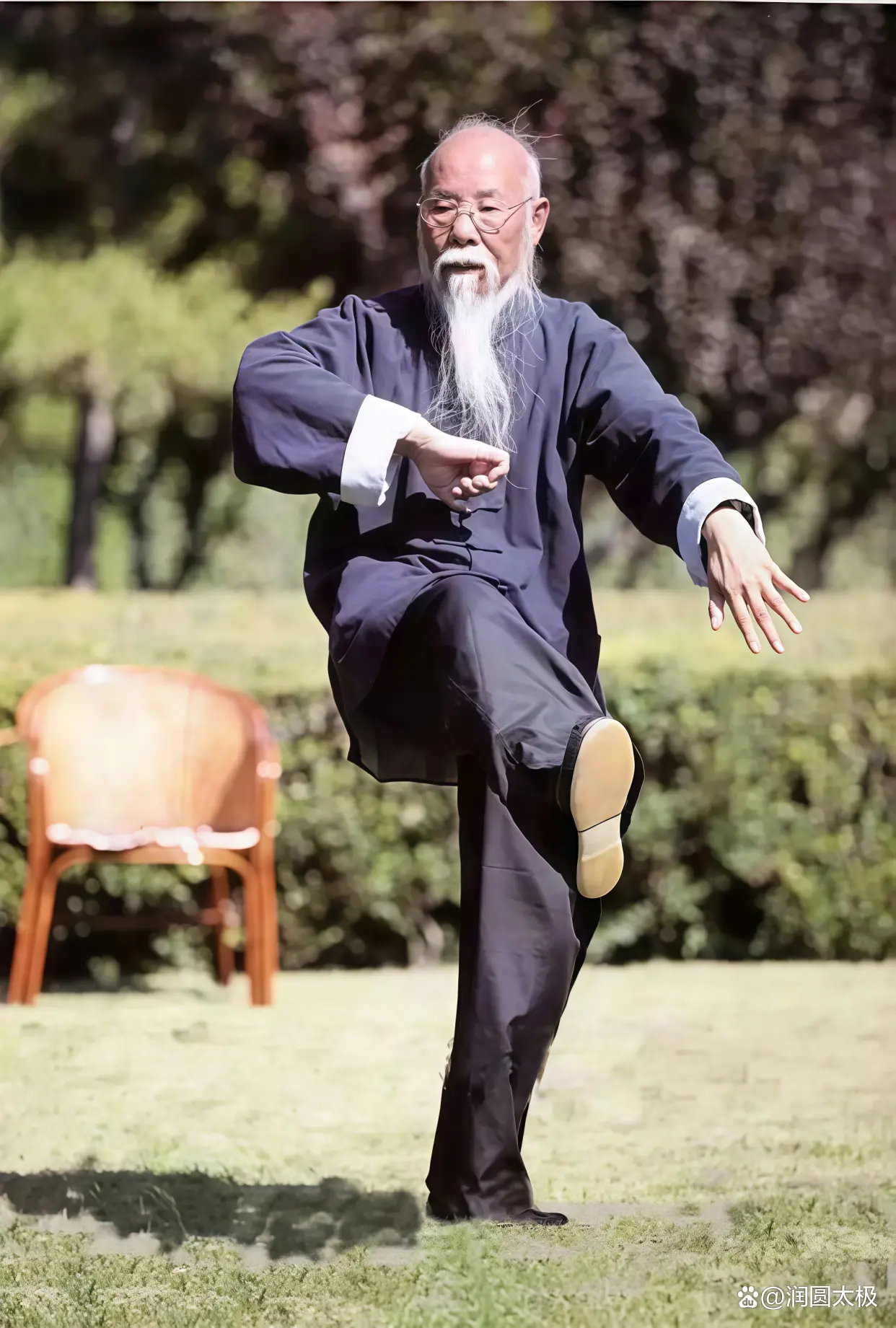 Tai Chi for Beginners: Everything You Need to Start Today