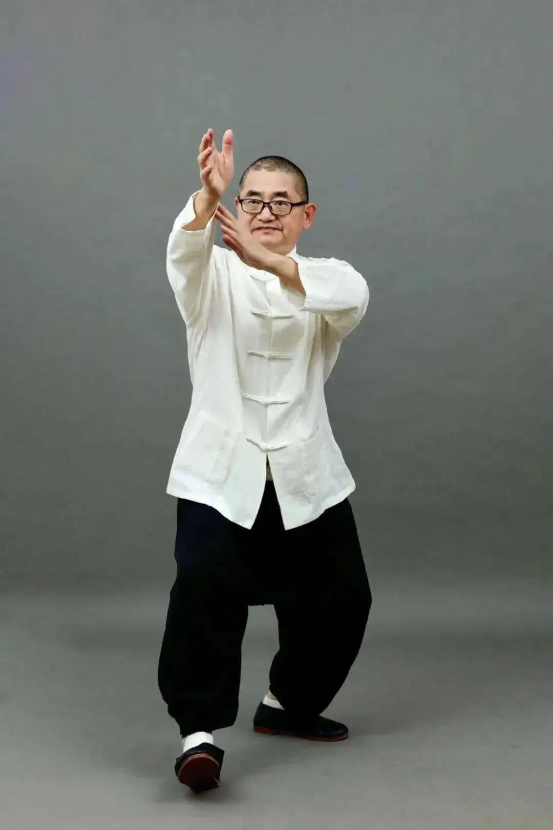 Tai Chi Walking for Seniors: Improve Balance & Prevent Falls
